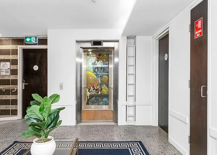 Nest On Newcastle - E1