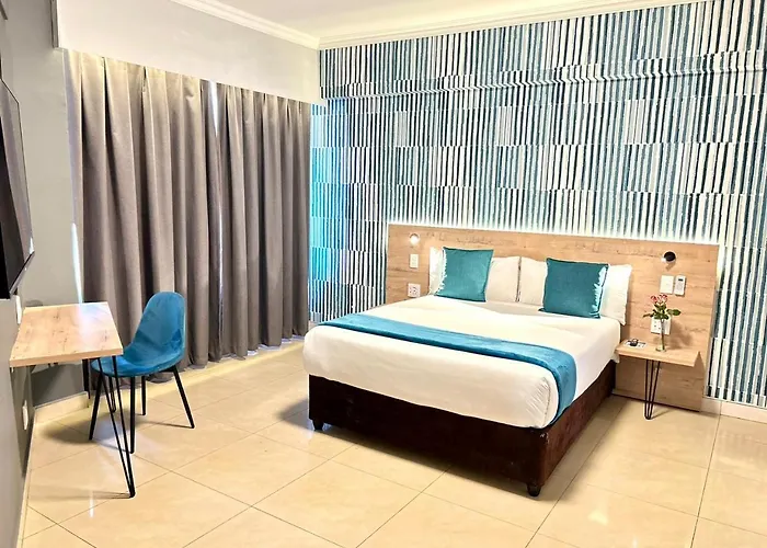 Bayside Self Catering And Hotel 14 Monty Naicker Pinestreet Durban