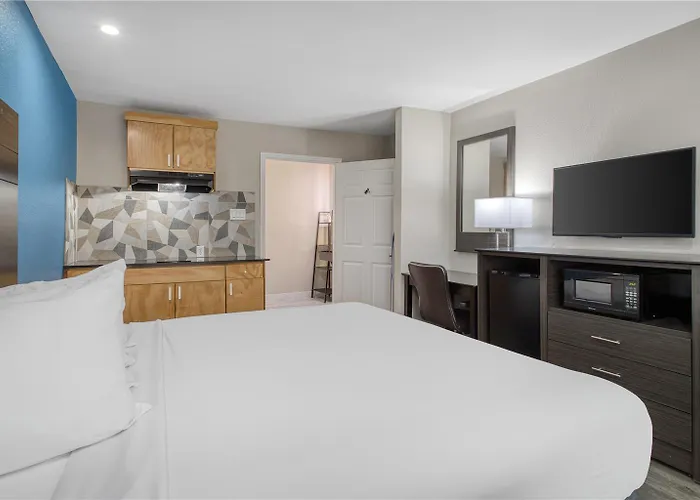 Surestay By Best Western Spring North Houston