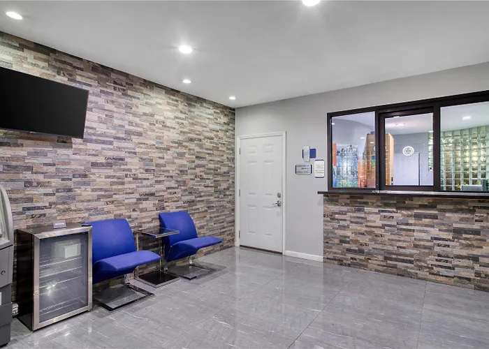 Surestay By Best Western Spring North Houston