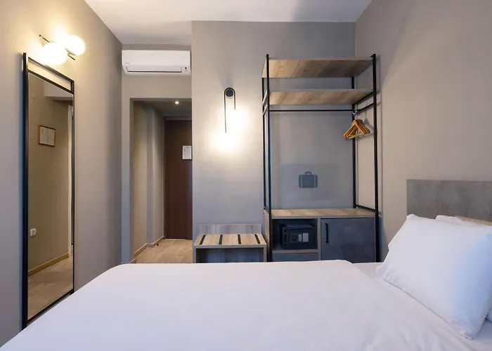 Abc Hotel