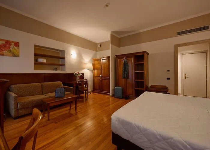 Hotel & Residence Torino Centro - Stazione Porta Susa