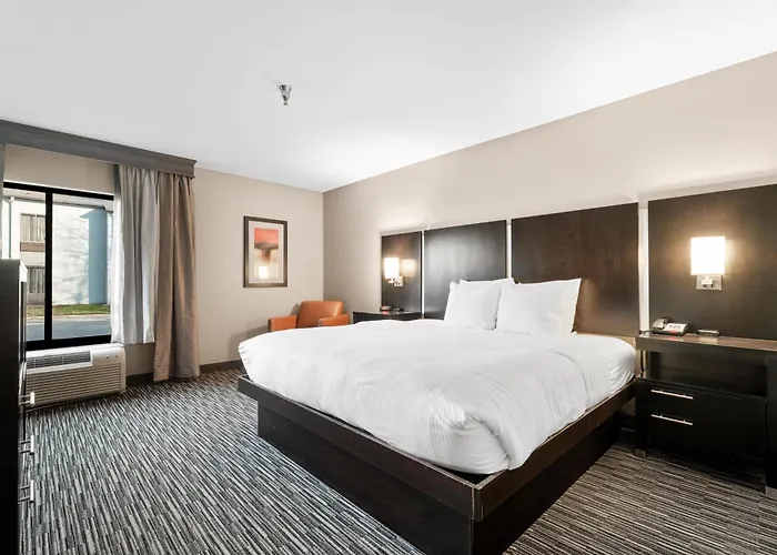 Best Western Courtview Hotel