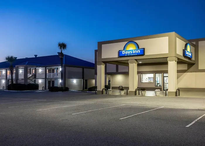 Days Inn By Wyndham Adel I-75