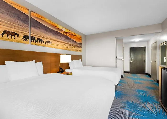 Days Inn & Suites By Wyndham Ridgeland