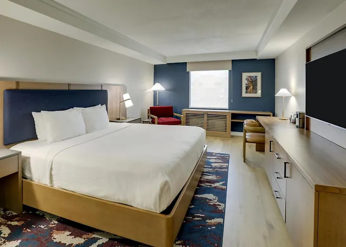 Doubletree By Hilton Quincy