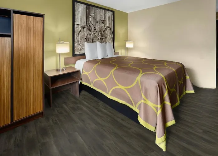 St. Clairsville Cheap Hotels