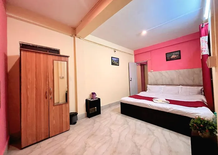 Hotel Falcon View