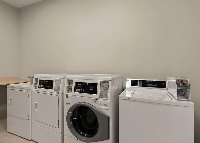 Holiday Inn Express & Suites Oklahoma City Nw - Quail Springs By Ihg