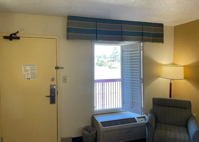 Millennium Inn