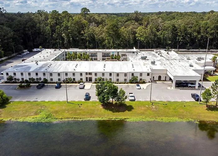 Clarks Inn Savannah Airport