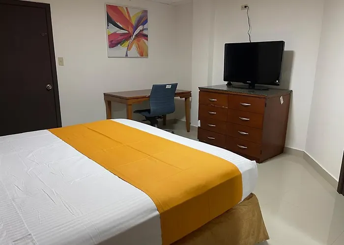 Hotel Frontera Baja