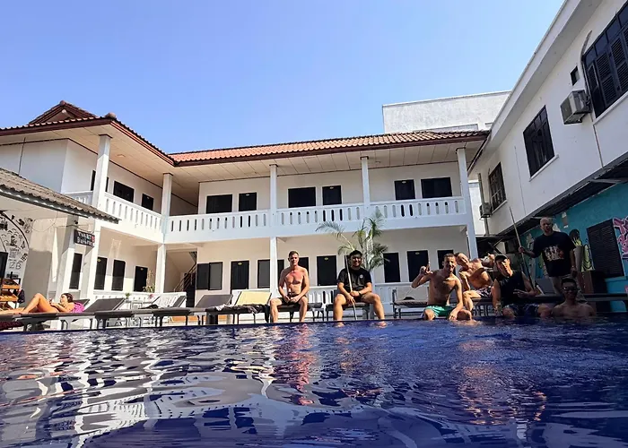 Apatuxay Vientiane Hostel