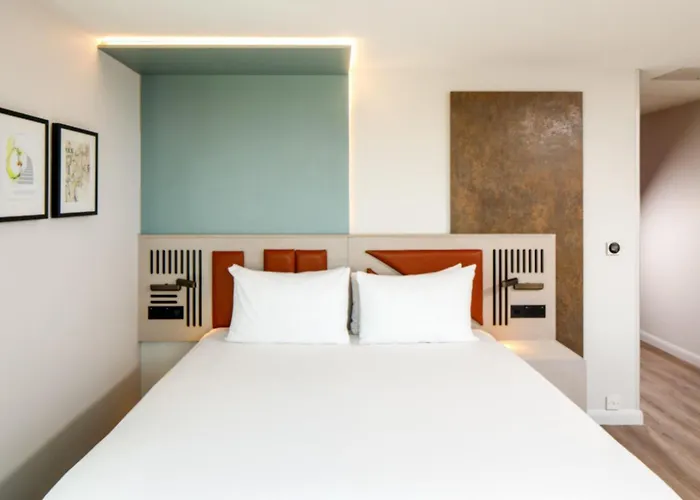 Spark By Hilton London Romford
