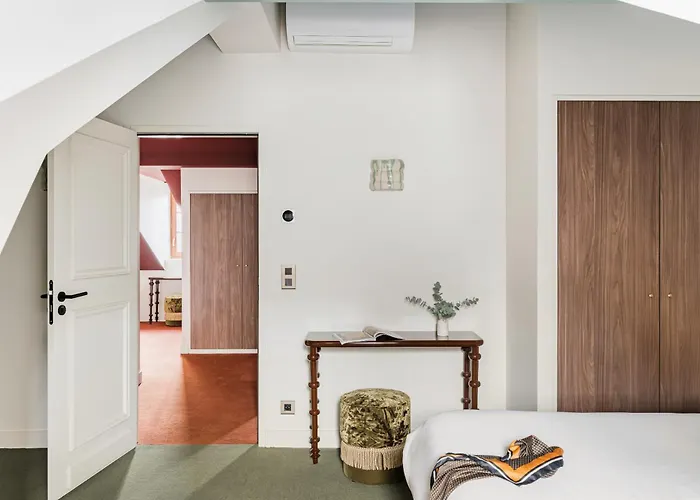 Hotel La Cour Du 6