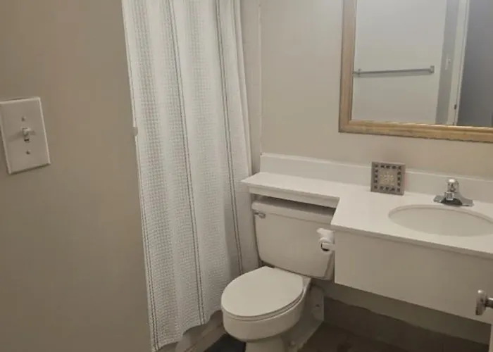Noble Suites
