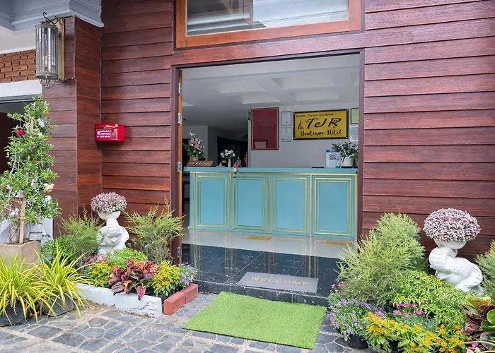 Tjr Boutique Hotel