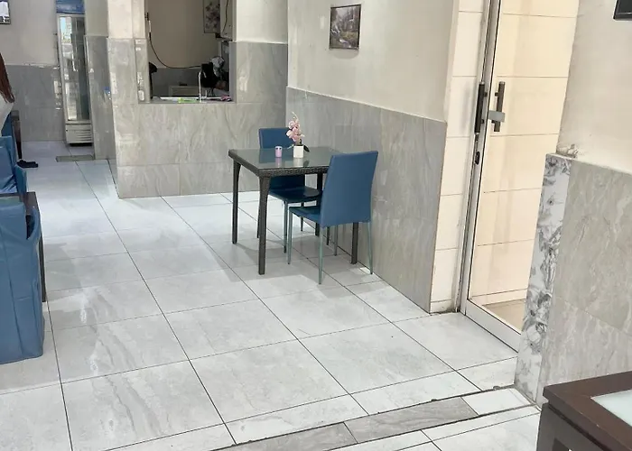 Amsy Hotel