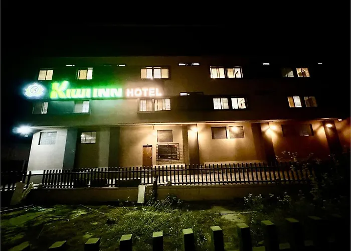 Kiwi Inn Hotel Palda