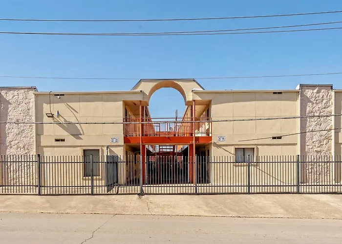 Relax Motel Grand Prairie Dallas I 30