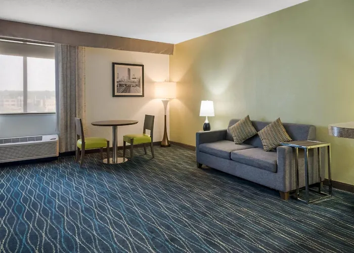Radisson Hotel Grand Rapids Riverfront