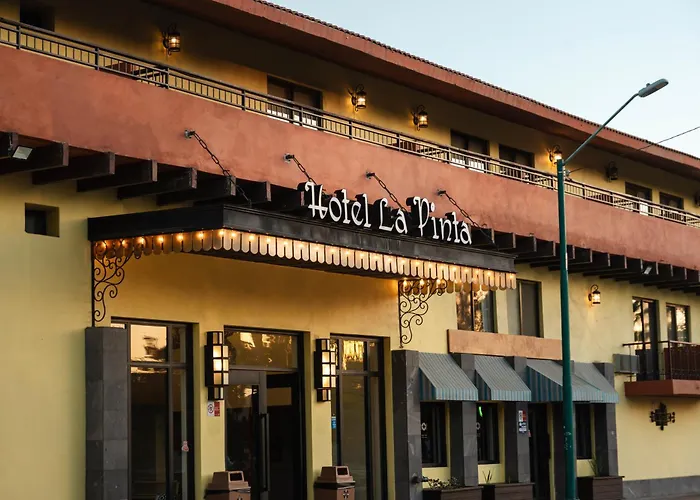La Pinta Hotel