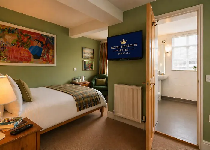 The Royal Harbour Hotel