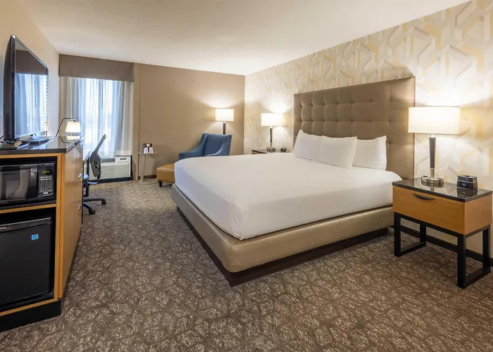 Drury Inn & Suites St. Louis Airport