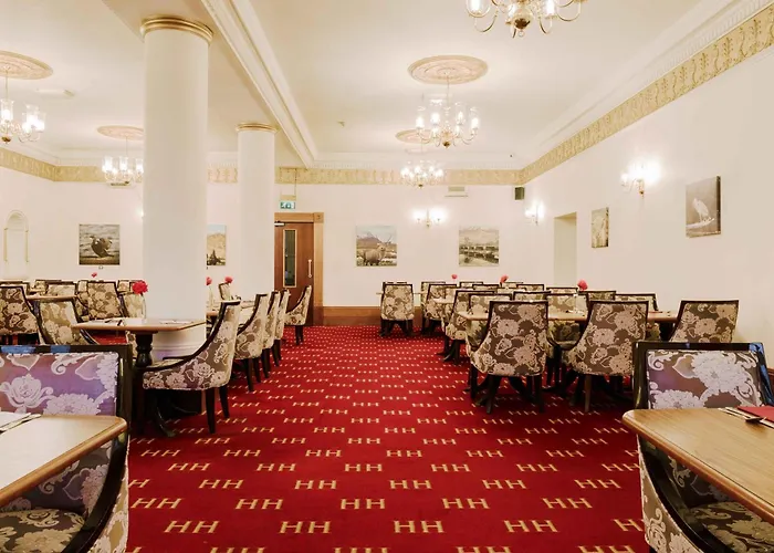 Muthu Alexandra Hotel