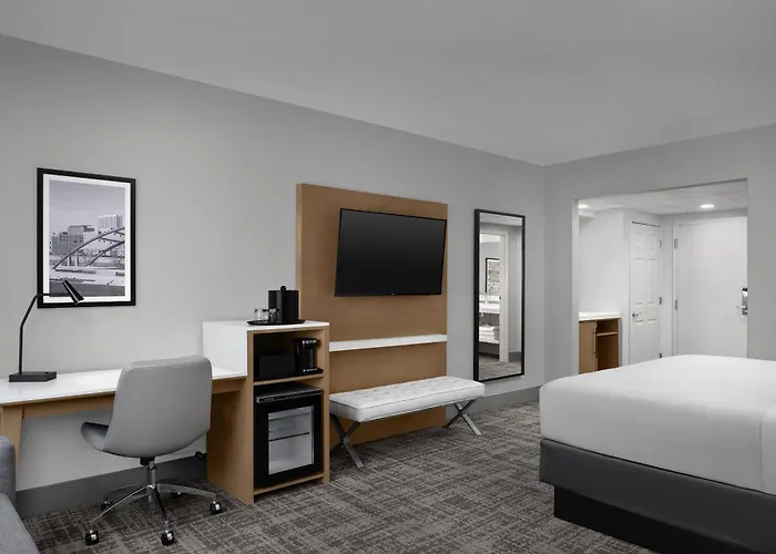 Radisson Hotel Cedar Rapids