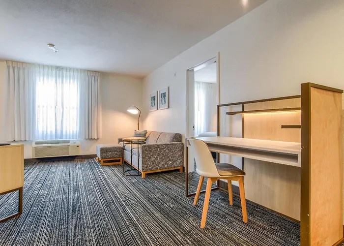 Mainstay Suites
