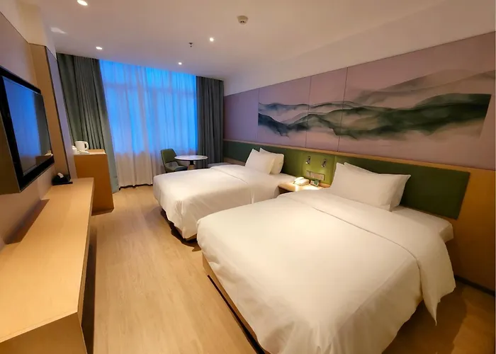 Guangdong Baiyun City Hotel