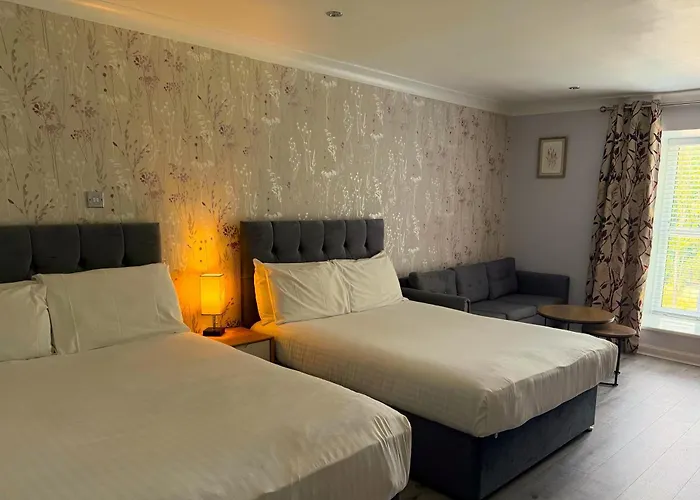 The Hillcrest Hotel
