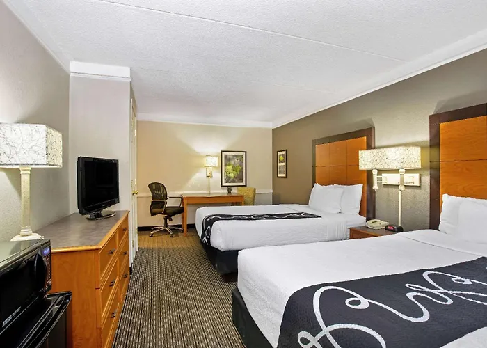 Travelodge By Wyndham Golden-Denver