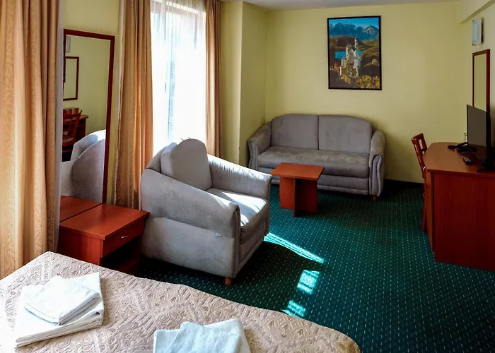 Dionis Hotel