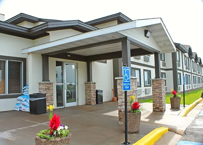 Days Inn By Wyndham West-Eau Claire