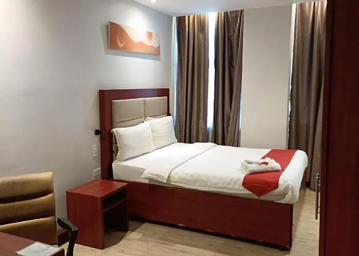 Cherry Midtown Hotel