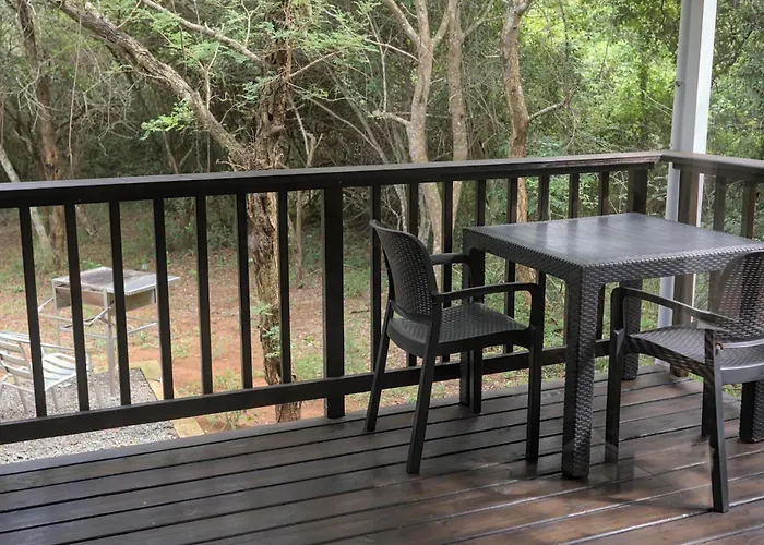 Mazuri Bush Cottages