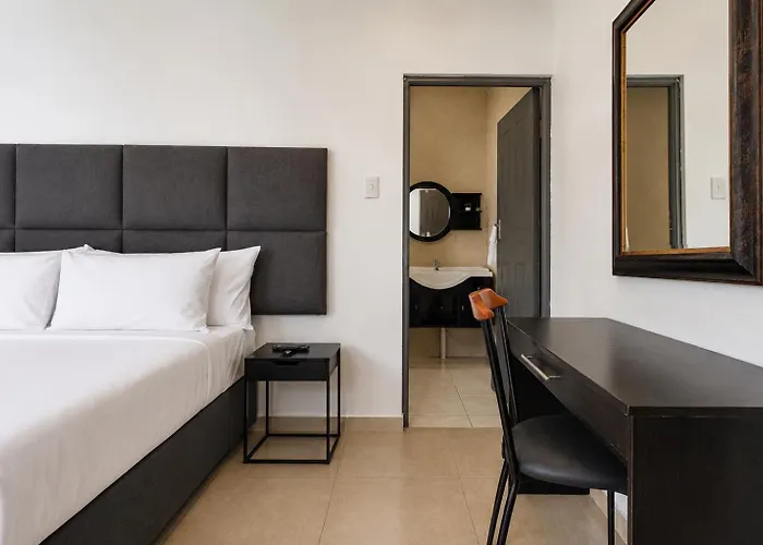 Hunni Hotel Melrose Edge