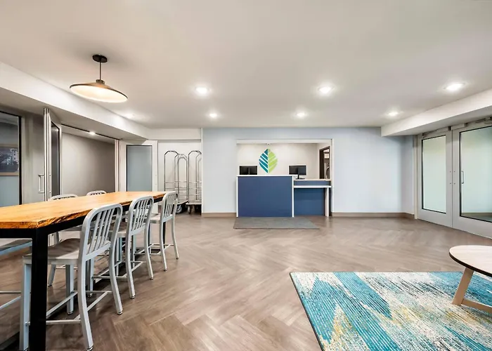 Woodspring Suites Baton Rouge Airport