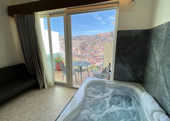 Hotel Balcon Del Cielo