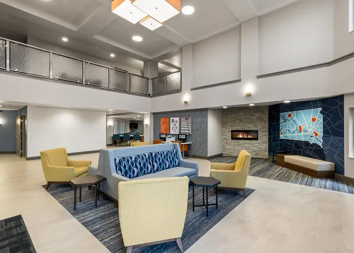 Holiday Inn Express & Suites Rapid City By Ihg