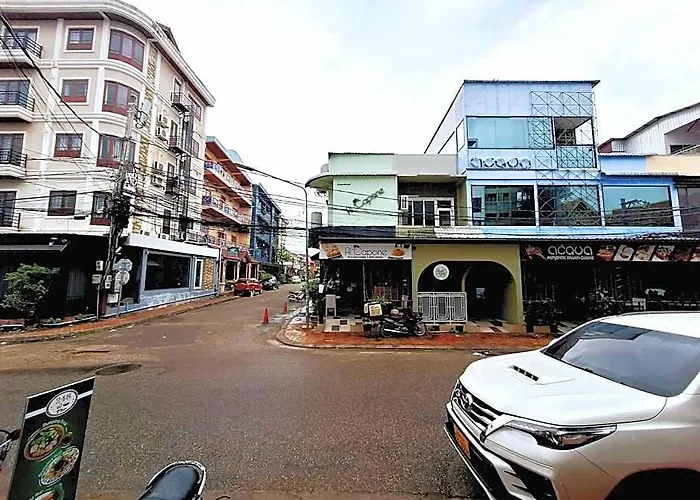 Sinakhone Vientiane Hotel