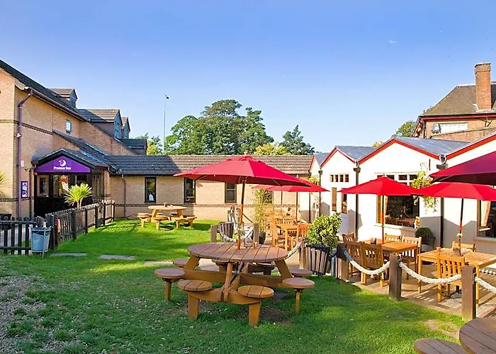 Premier Inn Northampton South - Wootton