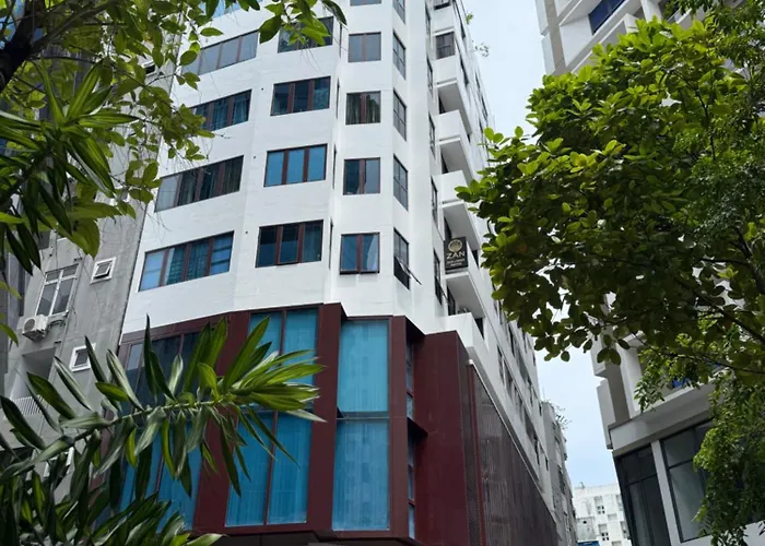 Male Cheap Hotels