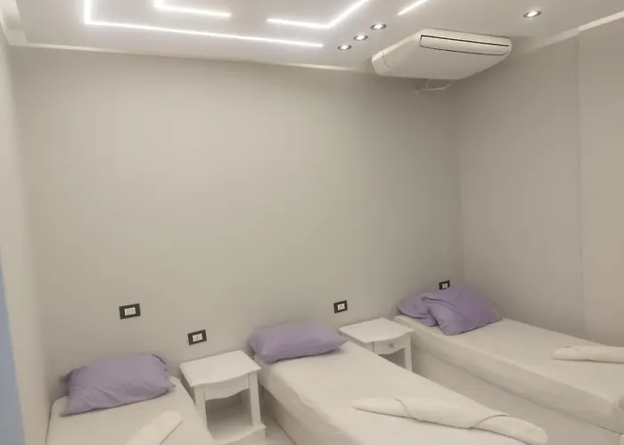 Criss Resort- Naema Bay-City Center