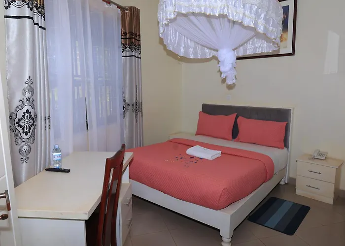 Bavah Airport Hotel