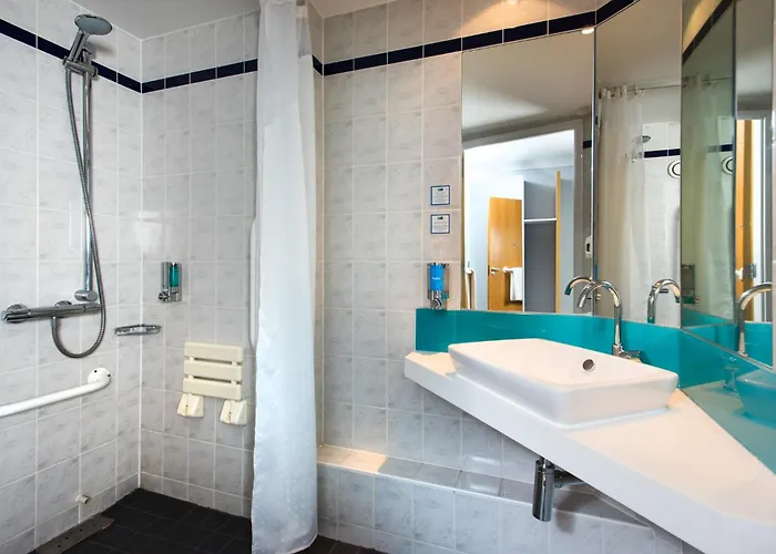 Paisley Cheap Hotels