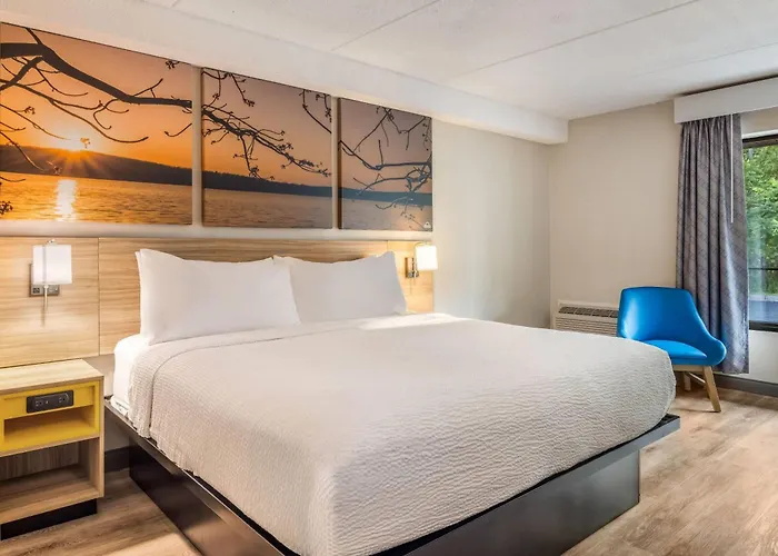 Days Inn By Wyndham Geneva/Finger Lakes