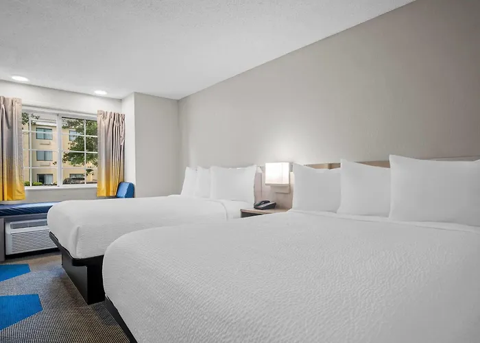 Microtel Inn Georgetown - Lexington North